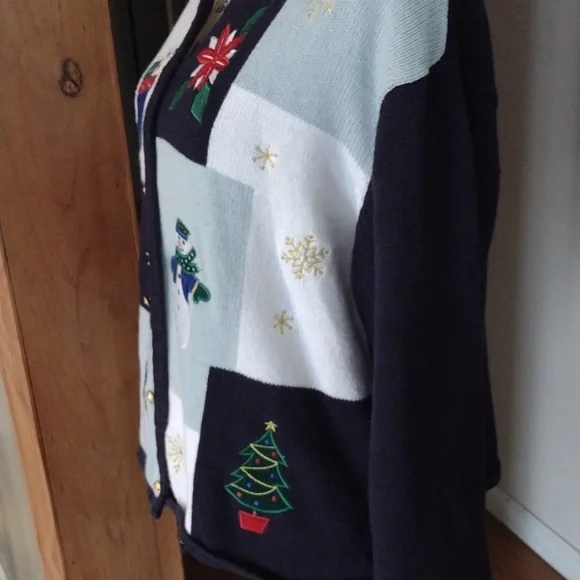 Women's Vintage Crystal Kobe Christmas Button Up Cardigan XL - Picture 4 of 8